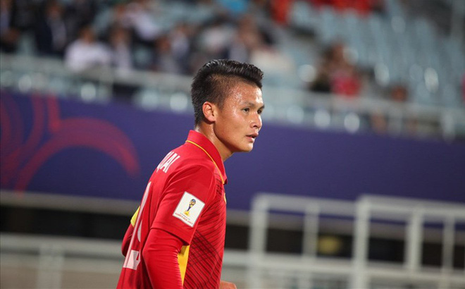 Tổng hợp hình ảnh cầu thủ Nguyễn Quang Hải đẹp nhất - [Kích thước hình ảnh: 660x410 px]
