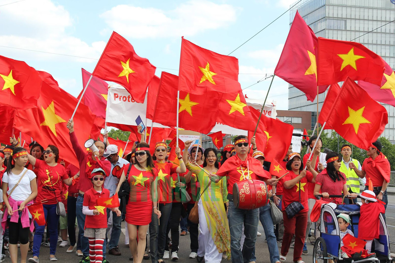 Hình ảnh lá cờ Quốc Kỳ Việt Nam đẹp – Ý nghĩa của lá cờ đỏ sao vàng - [Kích thước hình ảnh: 1276x850 px]