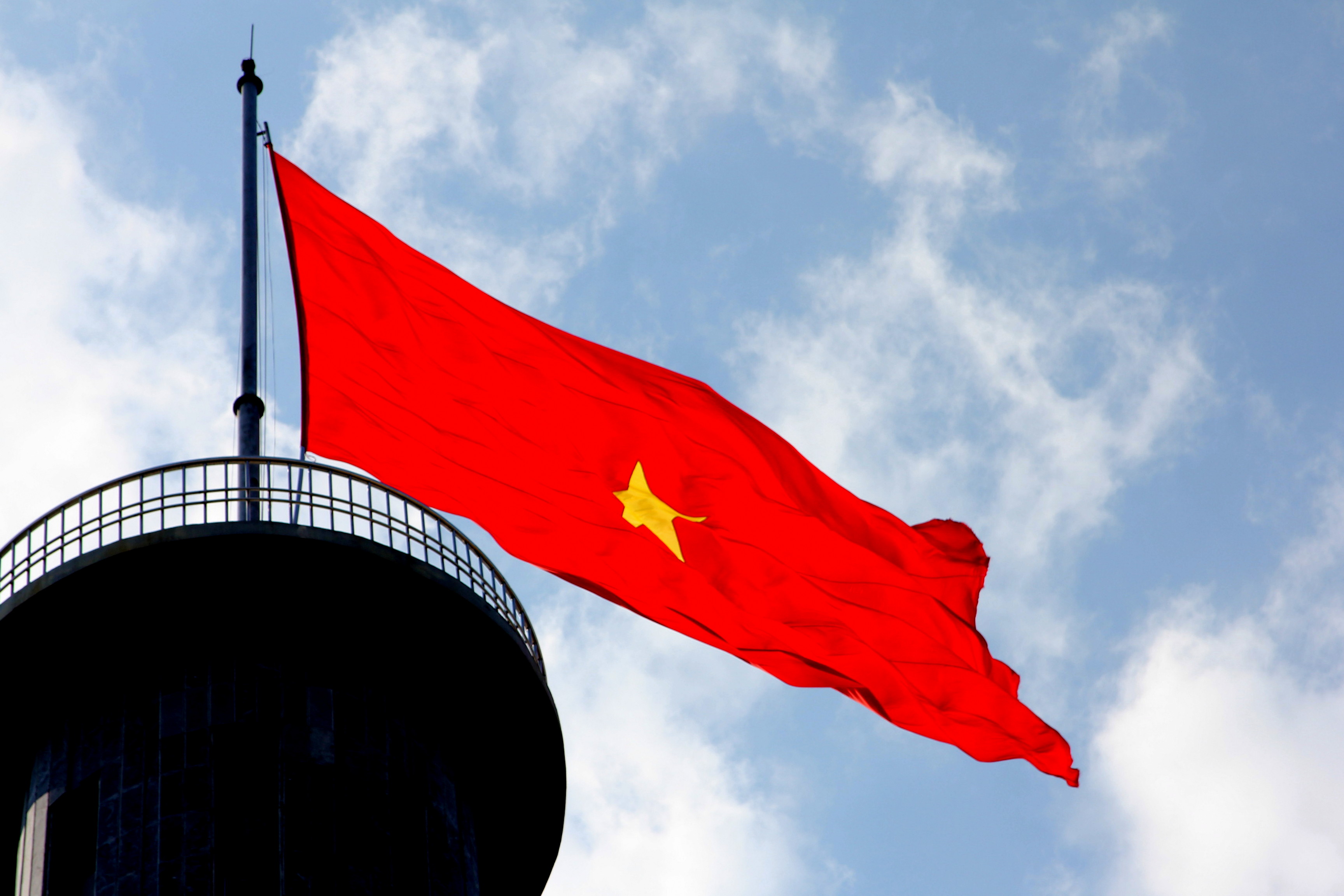 Hình ảnh lá cờ Quốc Kỳ Việt Nam đẹp – Ý nghĩa của lá cờ đỏ sao vàng - [Kích thước hình ảnh: 3456x2304 px]