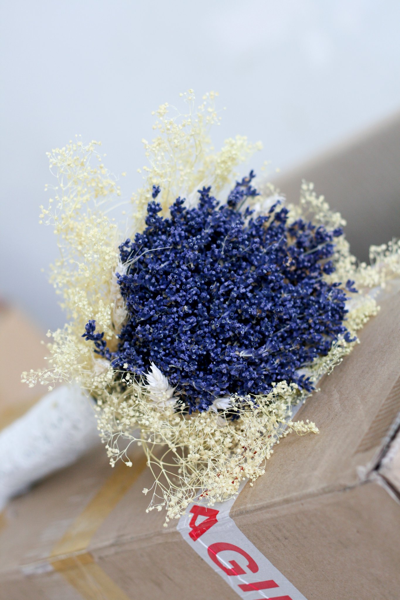 Tổng hợp hình ảnh hoa lavender khô đẹp nhất – Loài hoa may mắn, hạnh phúc - [Kích thước hình ảnh: 1365x2048 px]