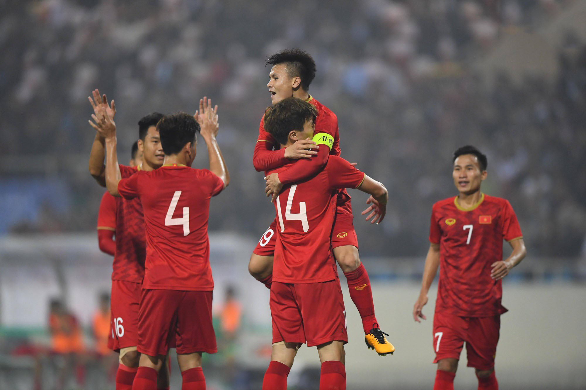 Tổng hợp hình ảnh Đội Tuyển Việt Nam 2022 đẹp nhất - [Kích thước hình ảnh: 2000x1333 px]