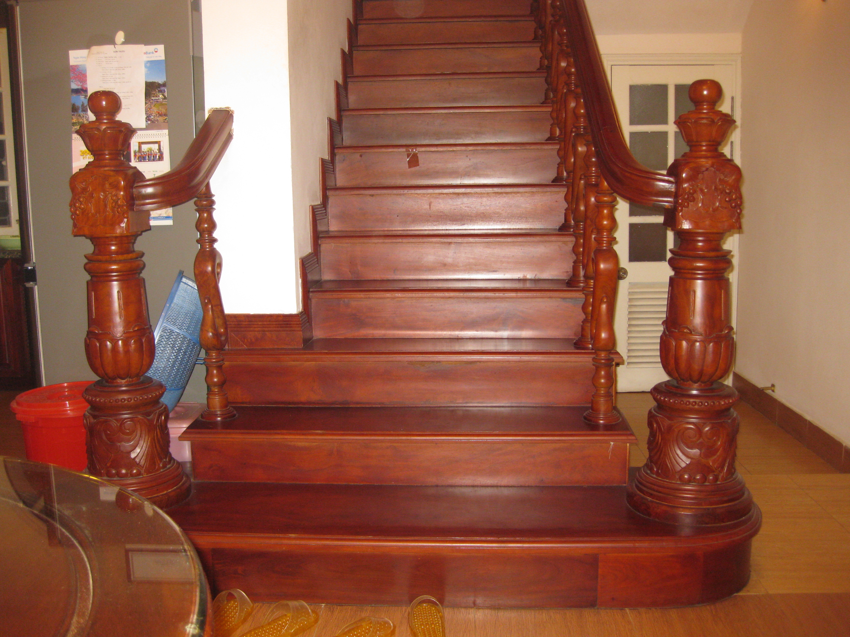Tổng hợp các mẫu cầu thang gỗ đẹp nhất dành cho ngôi nhà của bạn - [Kích thước hình ảnh: 2816x2112 px]