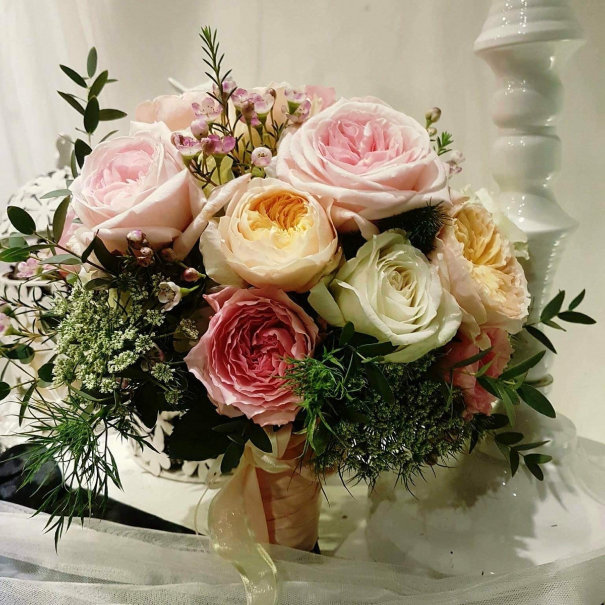 Tổng hợp các hình ảnh bó hoa cưới mang những thông điệp khác nhau - [Kích thước hình ảnh: 1200x1200 px]