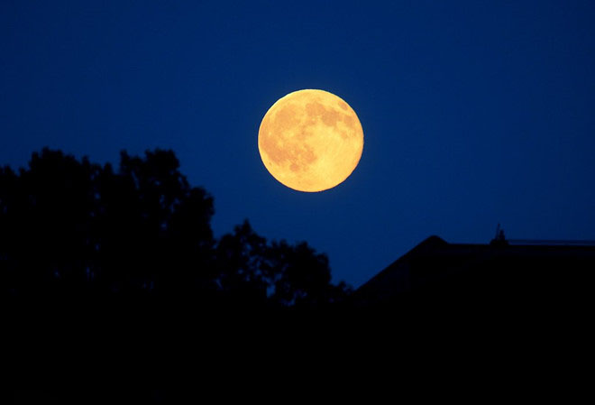 Tổng hợp hình ảnh mặt trăng đẹp nhất - [Kích thước hình ảnh: 660x449 px]
