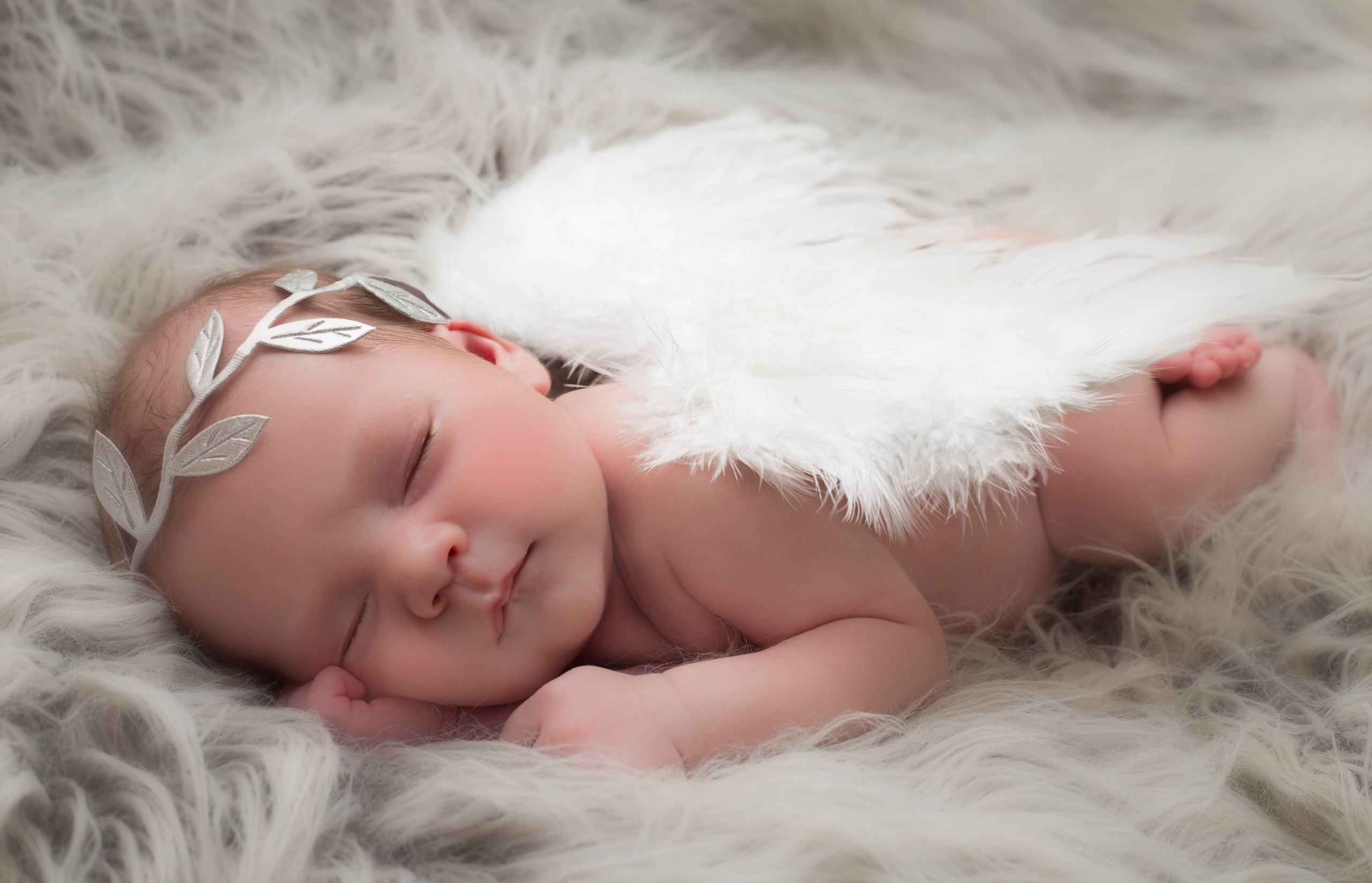 Hình ảnh những em bé dễ thương đáng yêu như thiên thần - [Kích thước hình ảnh: 2560x1648 px]