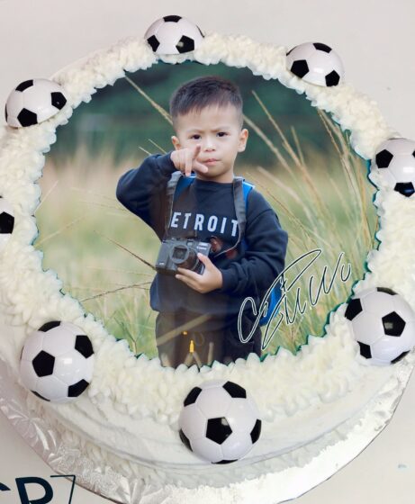 Tranhto24h: Bánh sinh nhật in ảnh đẹp cho bé chủ đề bóng đá, 461x560px