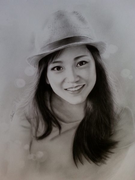 Tranhto24h: hình vẽ cô gái đội nón bằng bút chì, 450x600px