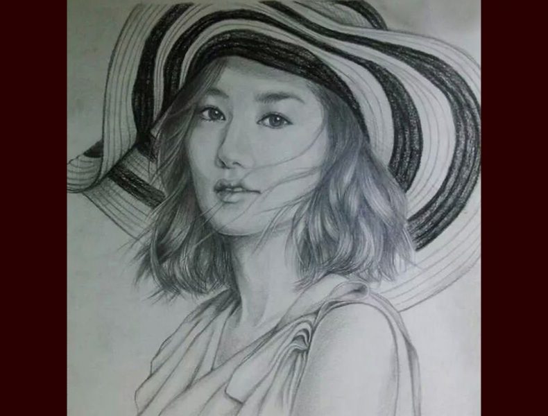 Tranhto24h: hình vẽ cô gái đội nón bằng chì, 790x600px