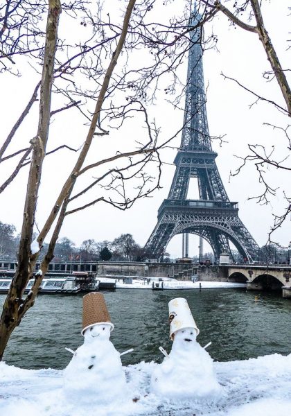 Tranhto24h: Hình tháp Eiffel phủ trắng tuyết, 420x600px
