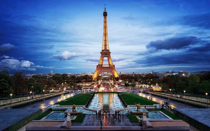 Tranhto24h: Tháp Eiffel, 800x500px