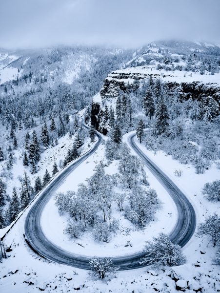 Tranhto24h: Hình nền mùa đông con đường tuyết phủ, 451x600px
