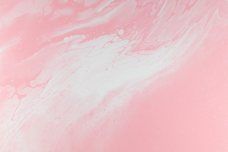 Tranhto24h: Hình nền màu hồng pastel trơn loang lỗ mảng trắng, 800x533px