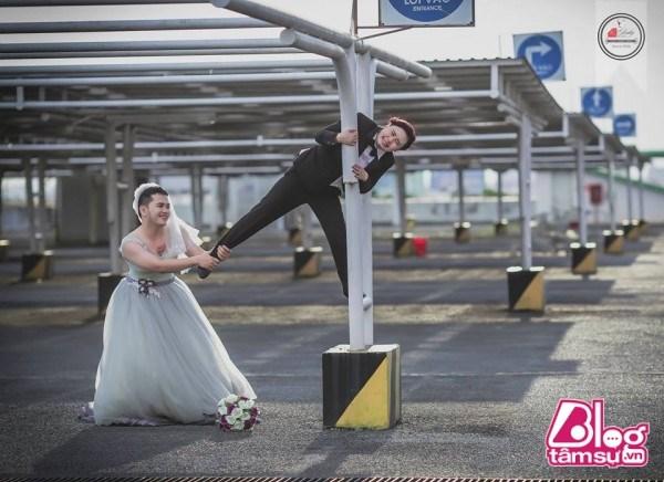 16 hình cưới kỉ niệm gây sốc cộng đồng mạng của cặp đôi Biên Hòa